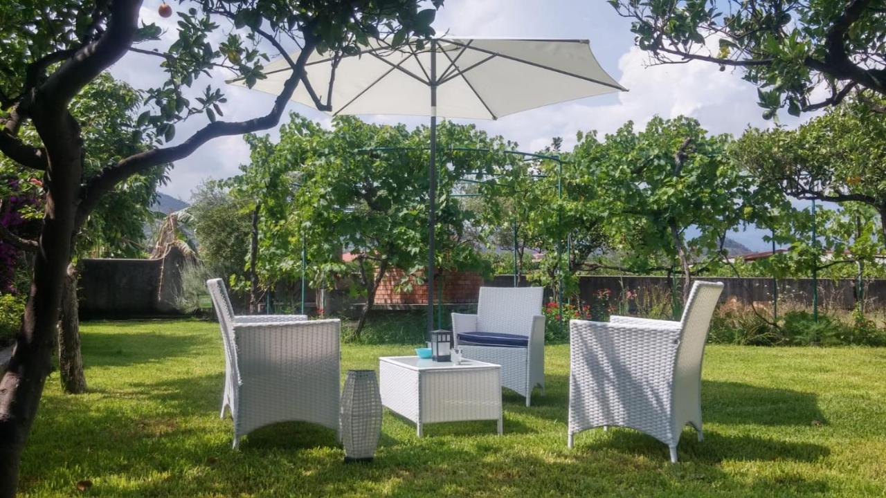 Bed and Breakfast Giardino Sul Mare Patti Exterior foto