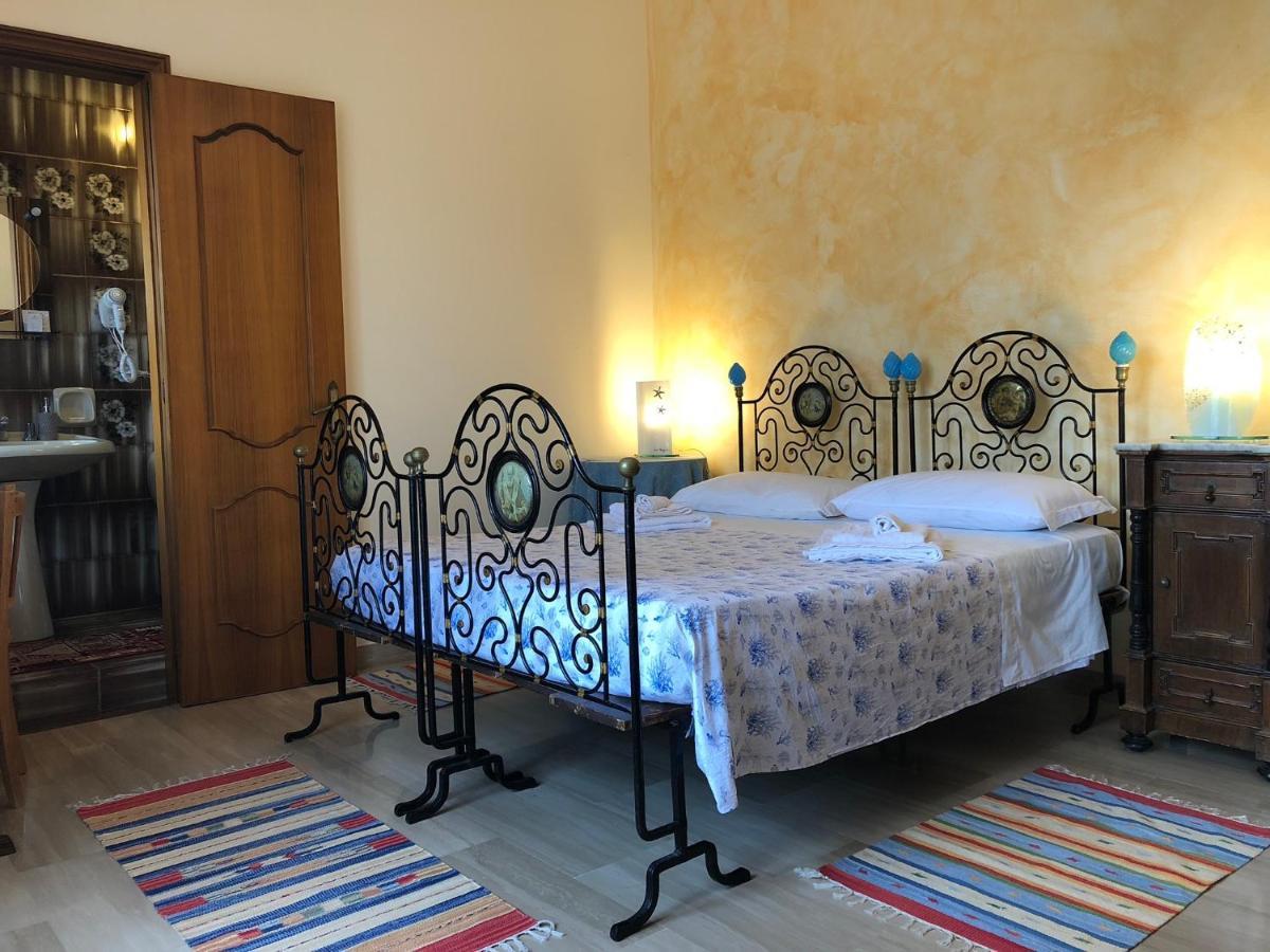 Bed and Breakfast Giardino Sul Mare Patti Exterior foto