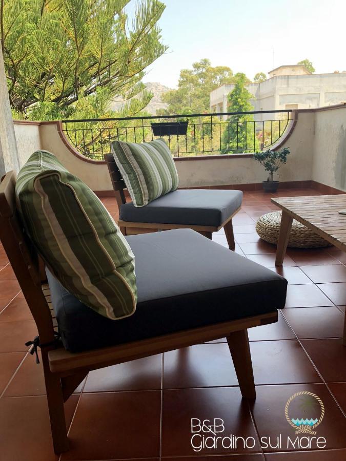 Bed and Breakfast Giardino Sul Mare Patti Exterior foto
