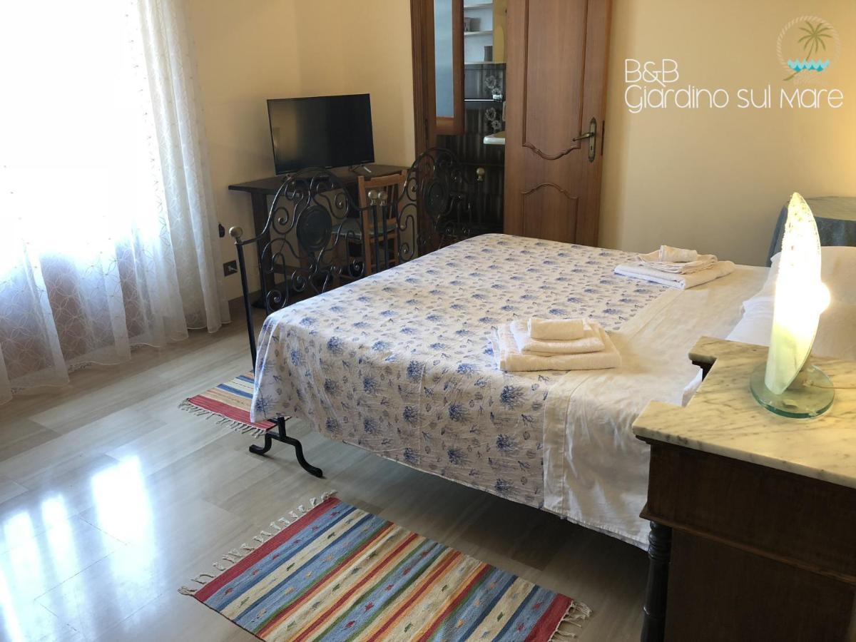 Bed and Breakfast Giardino Sul Mare Patti Exterior foto